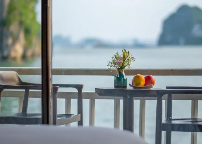 Arcadia Cruise 5* Ha Long