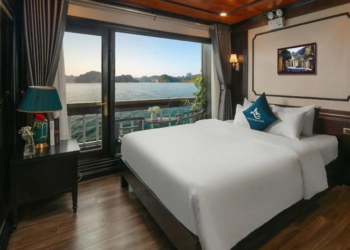 Arcadia Cruise 5*