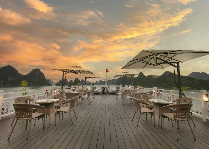 Arcadia Cruise 5*