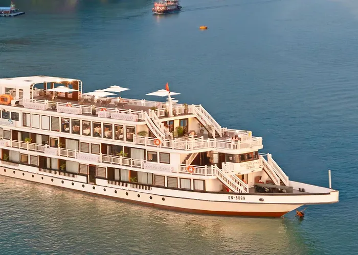 Arcadia Cruise 