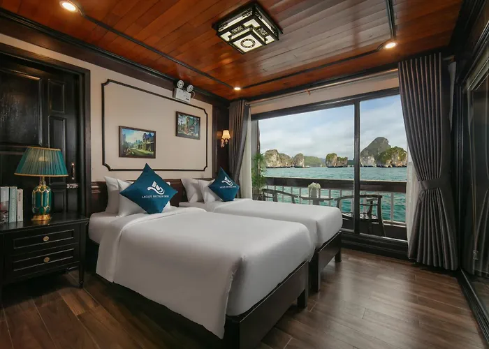 Arcadia Cruise  5*